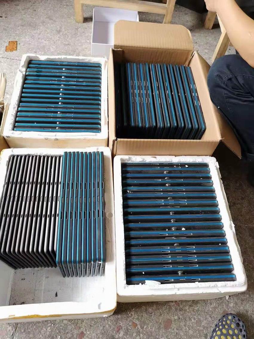 顯示屏 一體機(jī) 廣告機(jī) 平板電腦 液晶裸屏回收